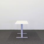 Fast Skrivbord 140 cm