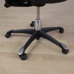 Kontorsstol Excellence H09 (Ny klädsel på armstöd)