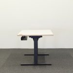 Elektriskt höj- & sänkbart  Skrivbord Snitsa 120 cm