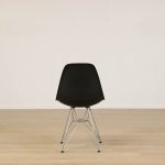 Stol Eames Plastic Side Chair RE DSR