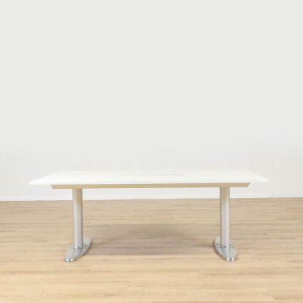 Konferensbord Shadow