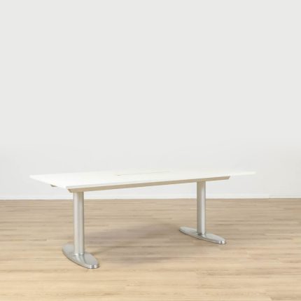 Konferensstol Pelican