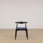 Karmstol CH20 Elbow Chair
