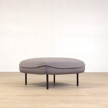 Höj- och sänkbart skrivbord med tillbehör