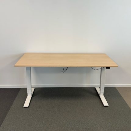 Elektriskt höj- & sänkbart skrivbord Oberon