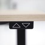 Höj- och sänkbart skrivbord