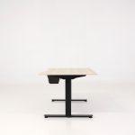 Höj- och sänkbart skrivbord