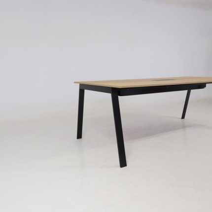 Konferensbord Piece